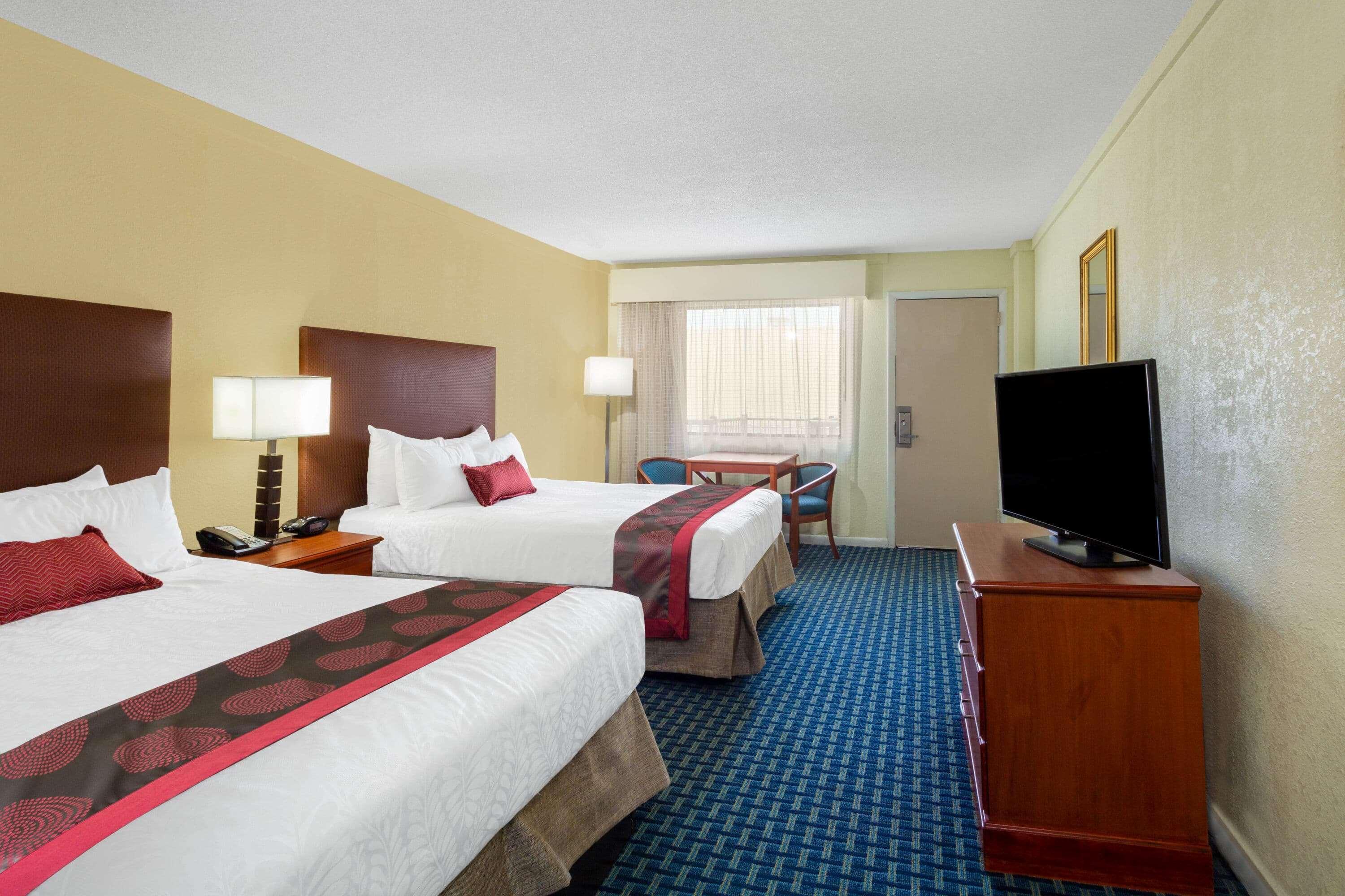 Ramada By Wyndham Virginia Beach Exterior foto