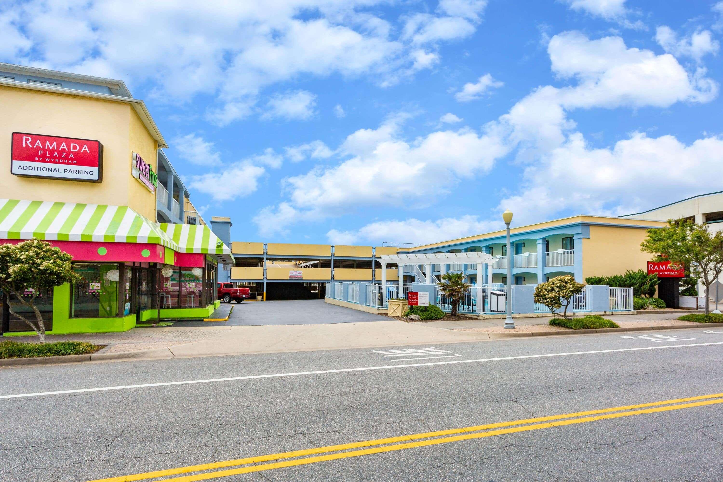 Ramada By Wyndham Virginia Beach Exterior foto